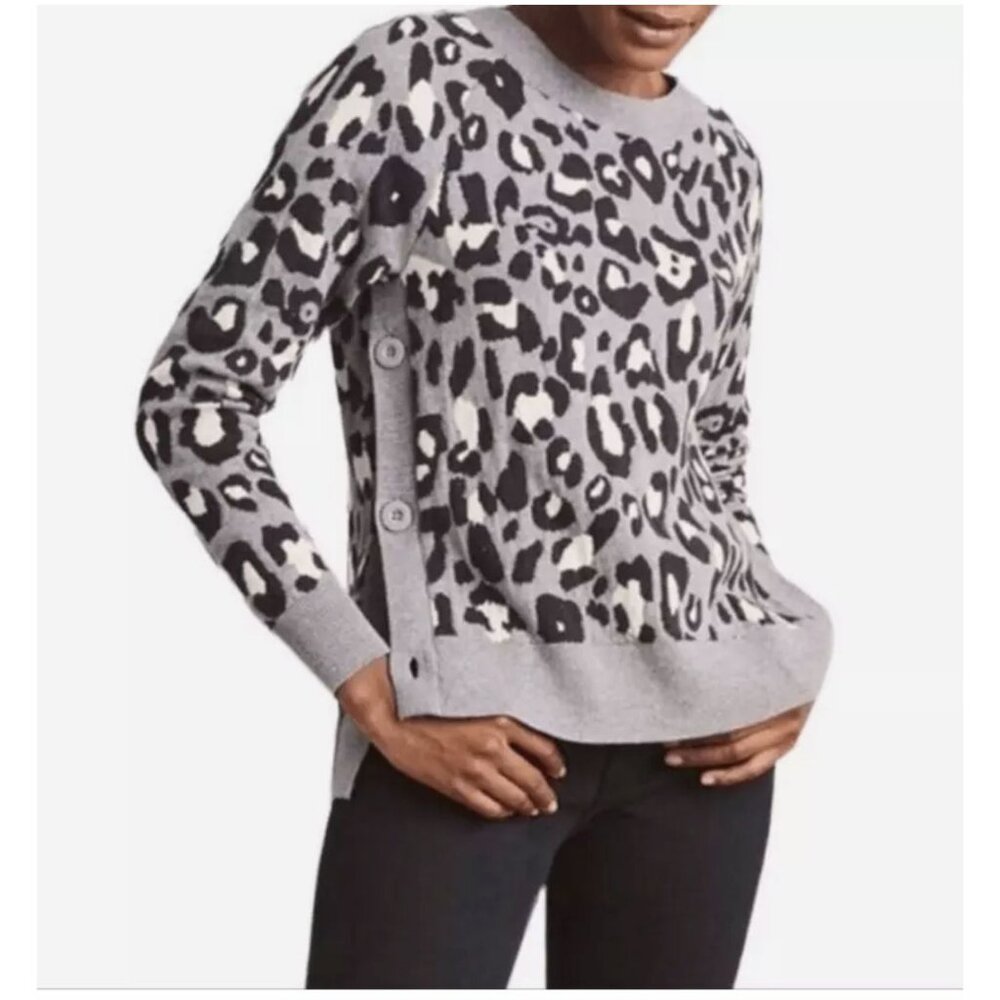 Stella & Dot Sweater Womens M Gray Leopard Mob Wife Edgy Bold